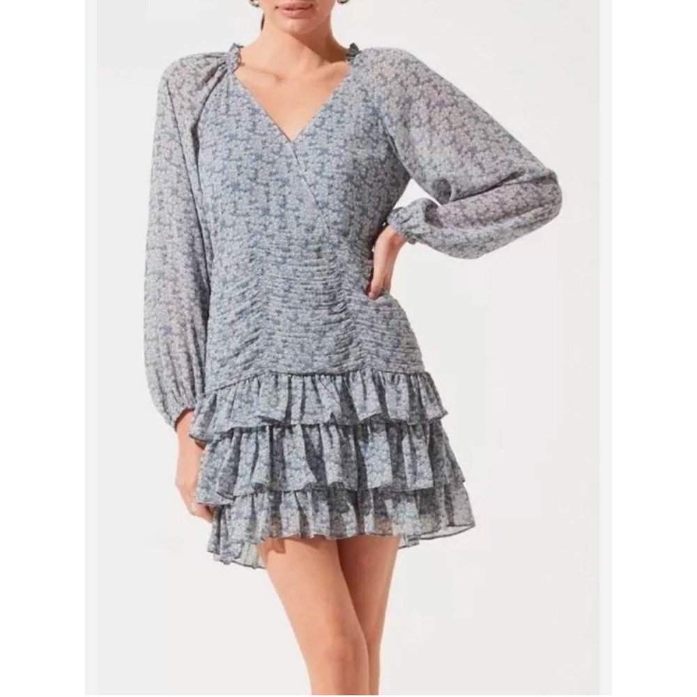 ASTR the‎ Label Floral Print Ruffle Mini Dress Long Sleeve V Neck Women NWOT